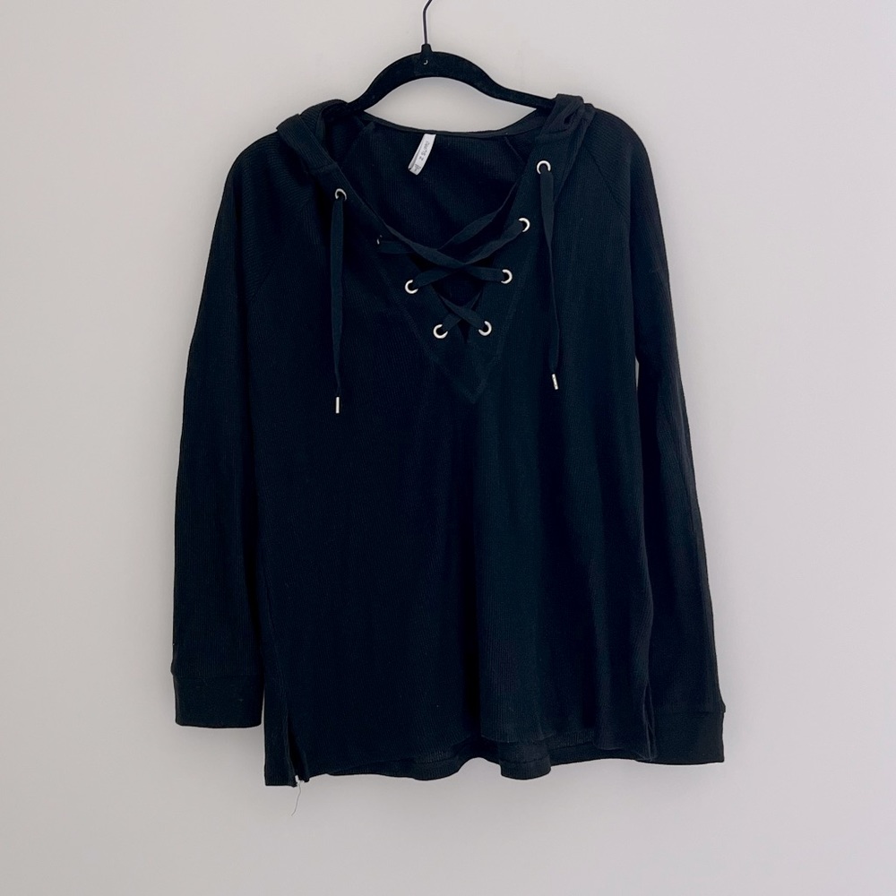 Z supply black long sleeve top cross neck size S